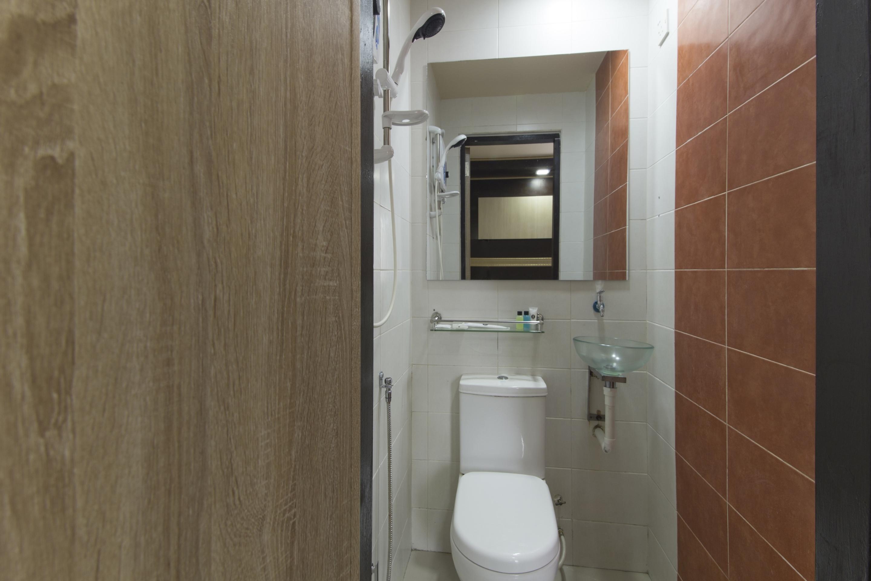 Oyo 697 Niche Valley Hotel Kuala Lumpur Exterior photo